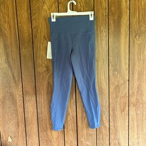 Women's Small Effortless Support High Rise Pocketed 7/8 Leggings - All in Motion